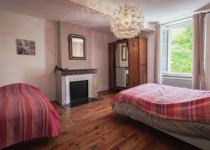 Pyrénées - Grand De Caractère Casa vacanze *