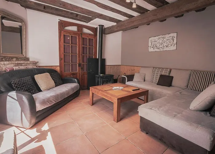 Pyrénées - Grand De Caractère *