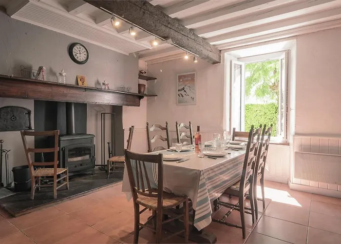 Pyrénées - Grand De Caractère *