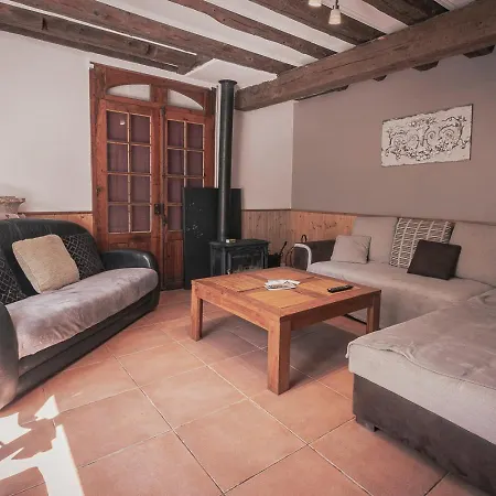 Pyrenees - Grand De Caractere *